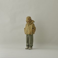 画像9: MOUN TEN./MOUNTEN/マウンテン/キッズ/ジュニア/子供服 zigzag quilt sepalate coat light khaki 0(145-155cm) (9)